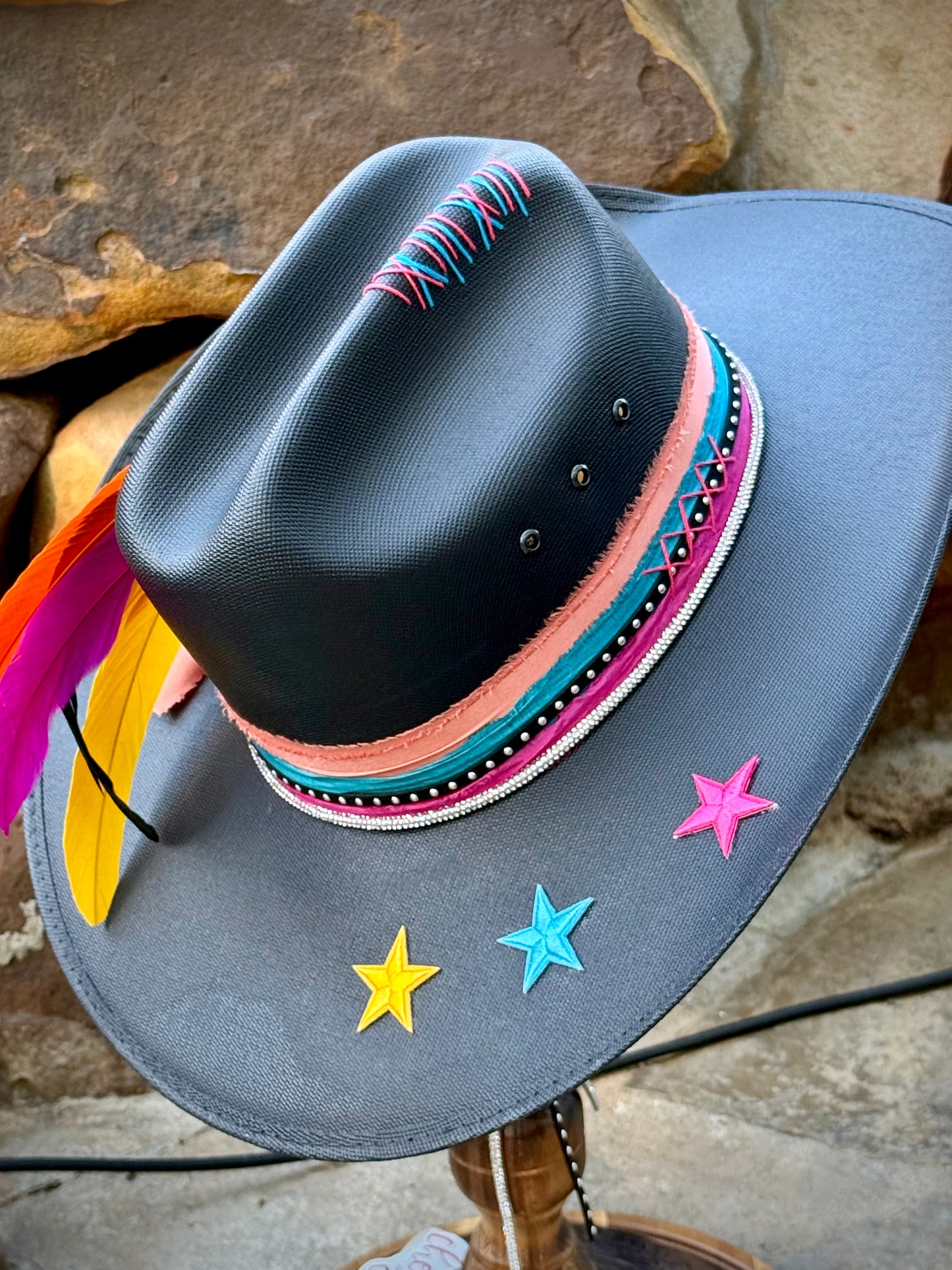 Spurs Retro I - Black Straw Hat