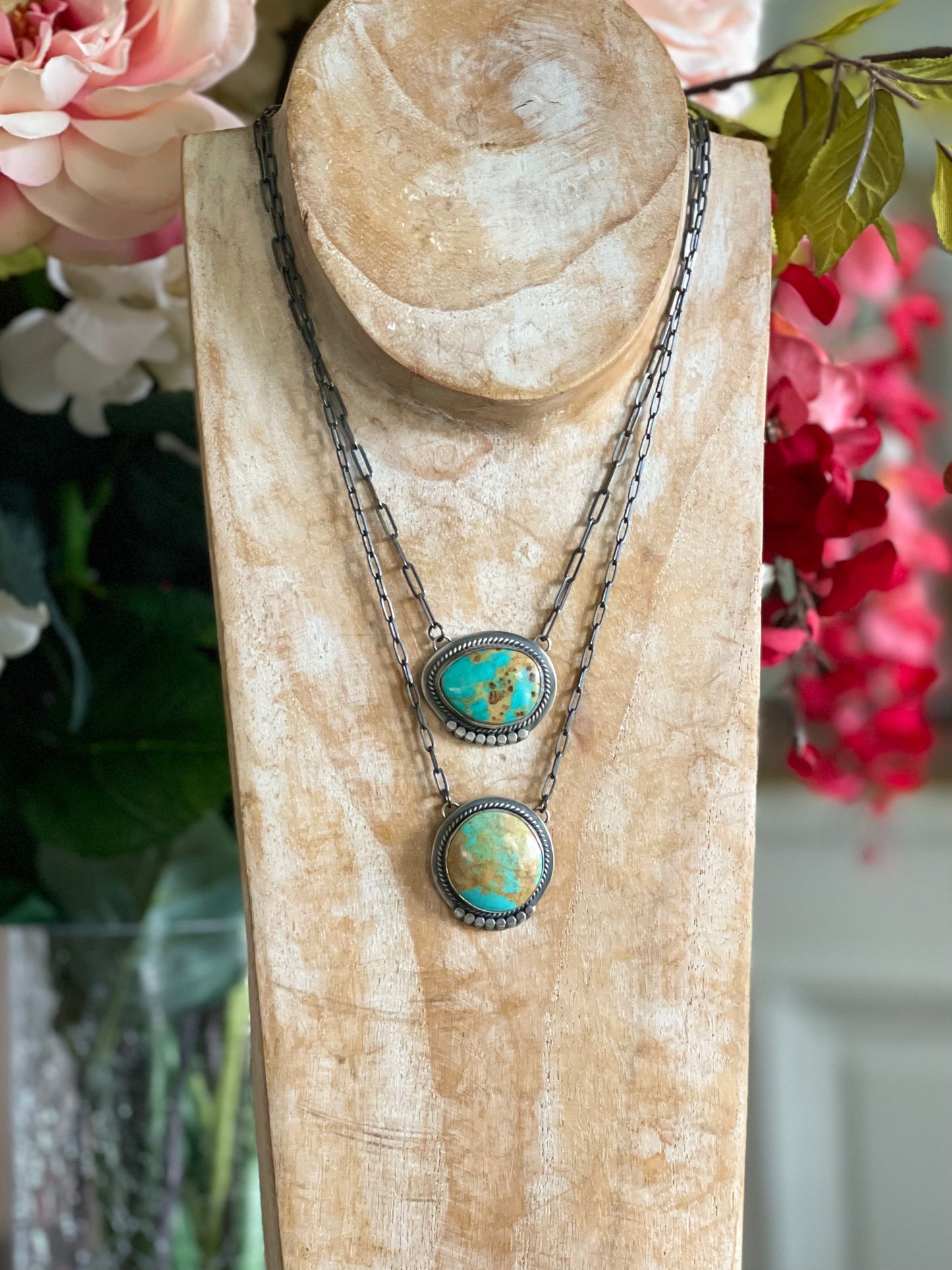 Oval Turquoise w/silver Pinhead Detailing