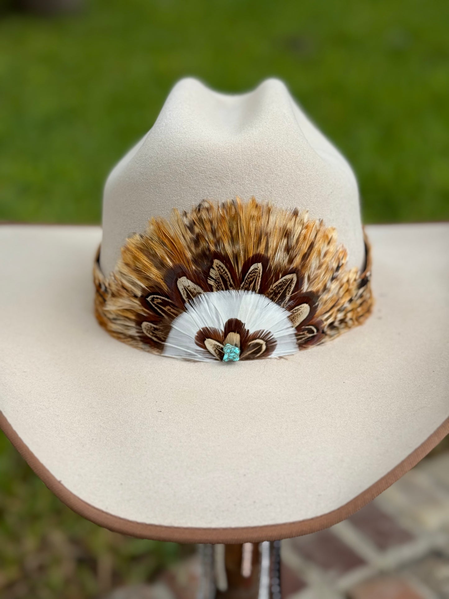 Pheasant Feather Hatband with Front Feather Fan (Light Brown)