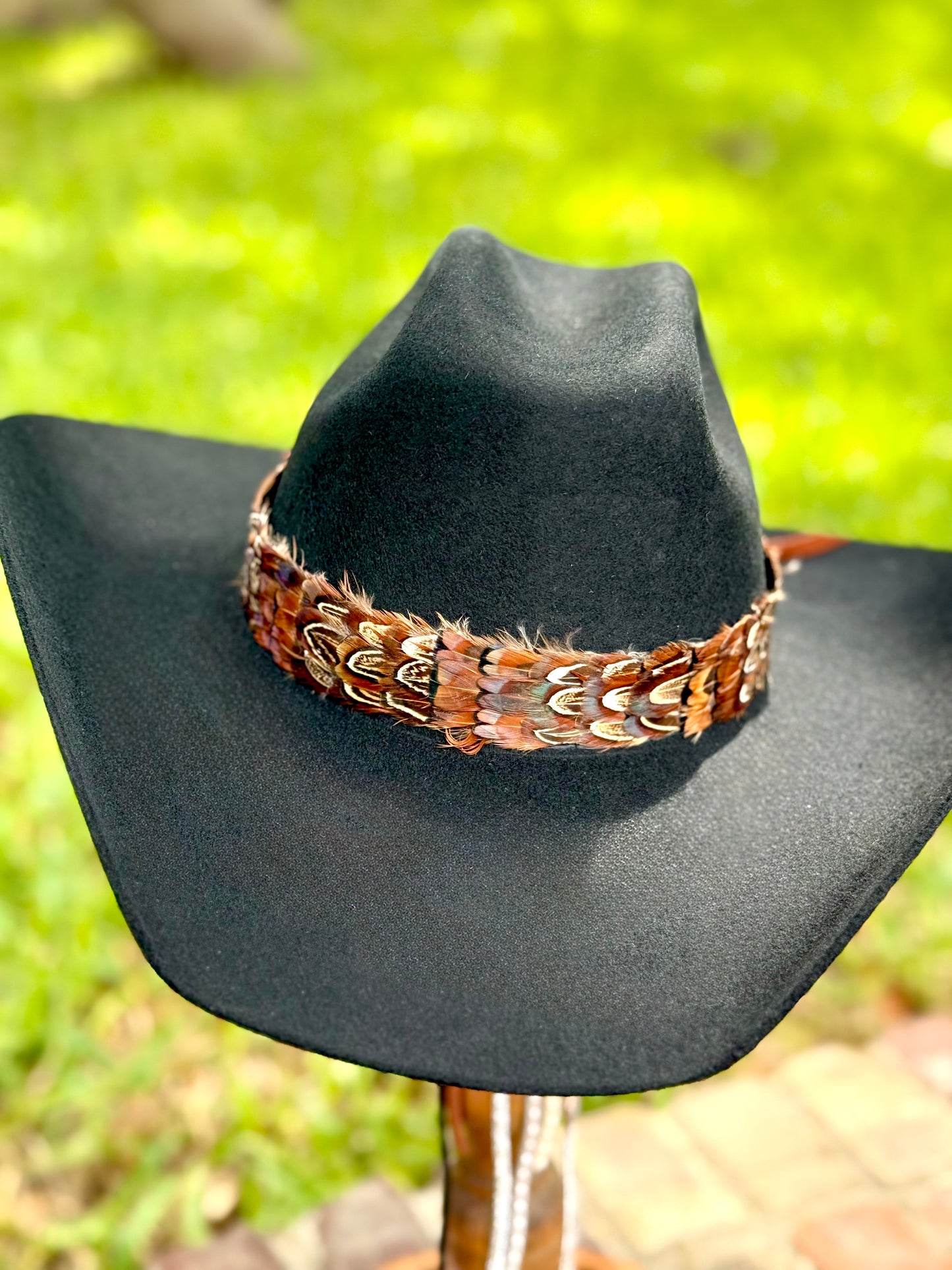 Pheasant Feather Hatband (Dark Brown)