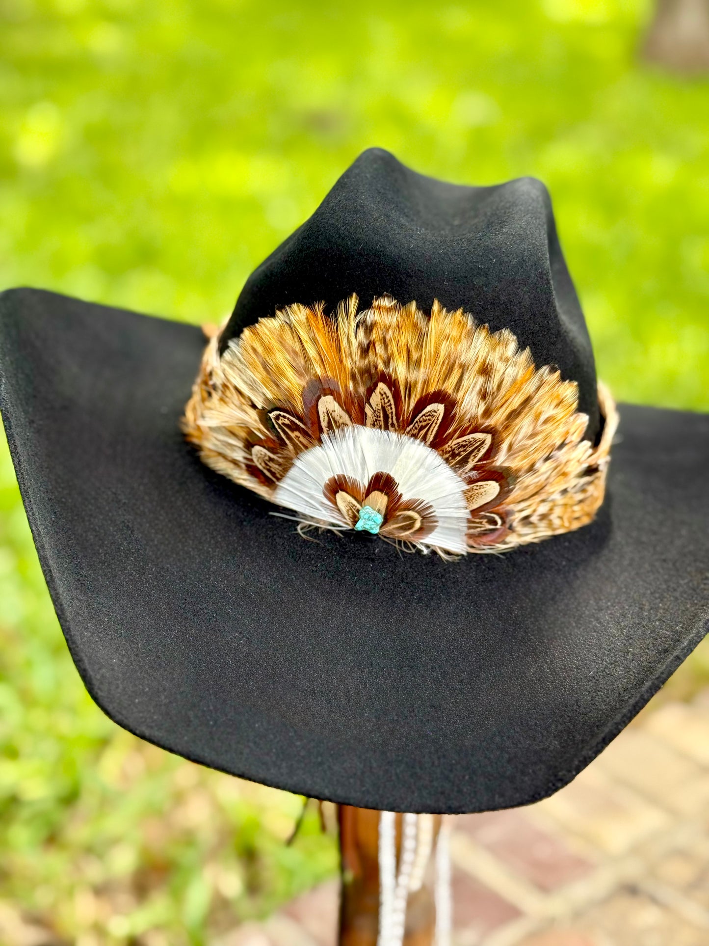 Pheasant Feather Hatband with Front Feather Fan (Light Brown)