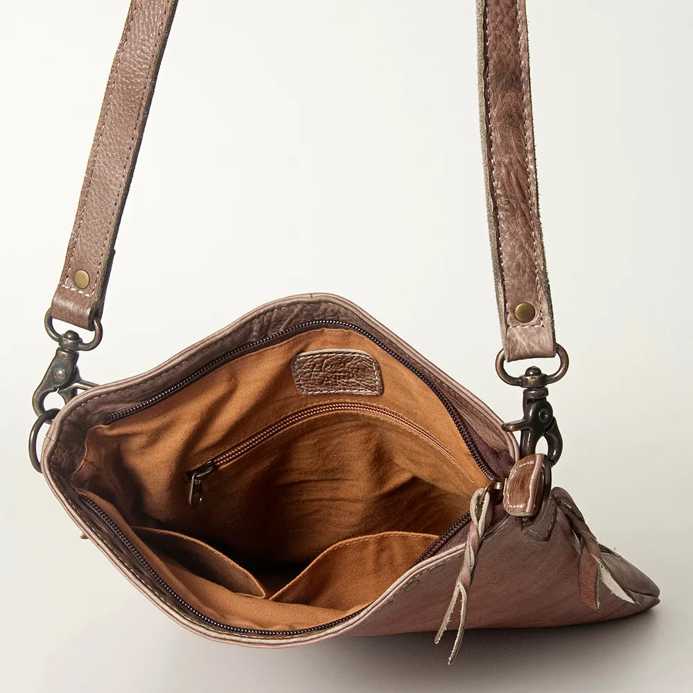 Take It Easy Leather Purse - Dusty Tan/Sand