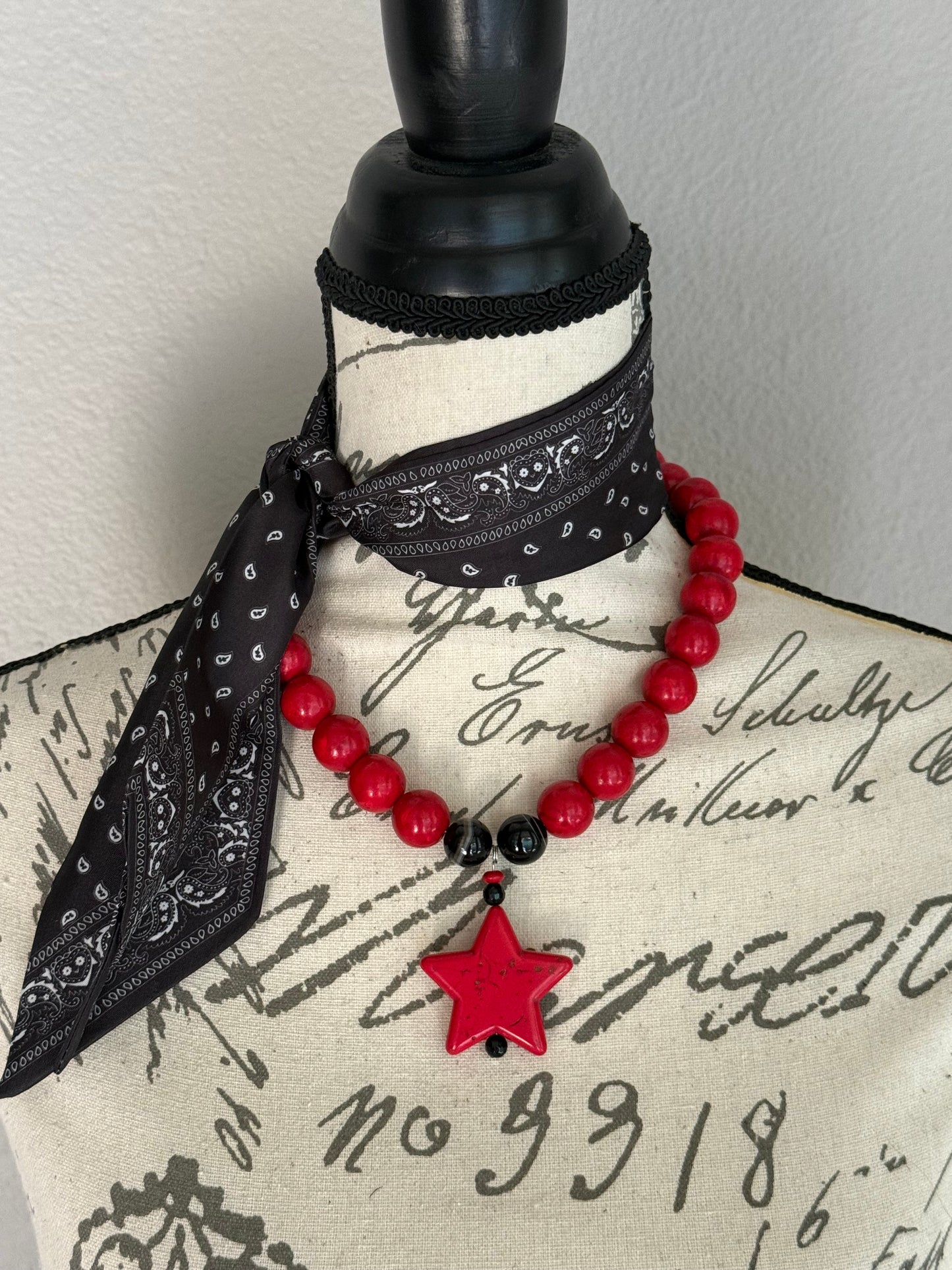 Game Day - Chunky Beaded Necklace