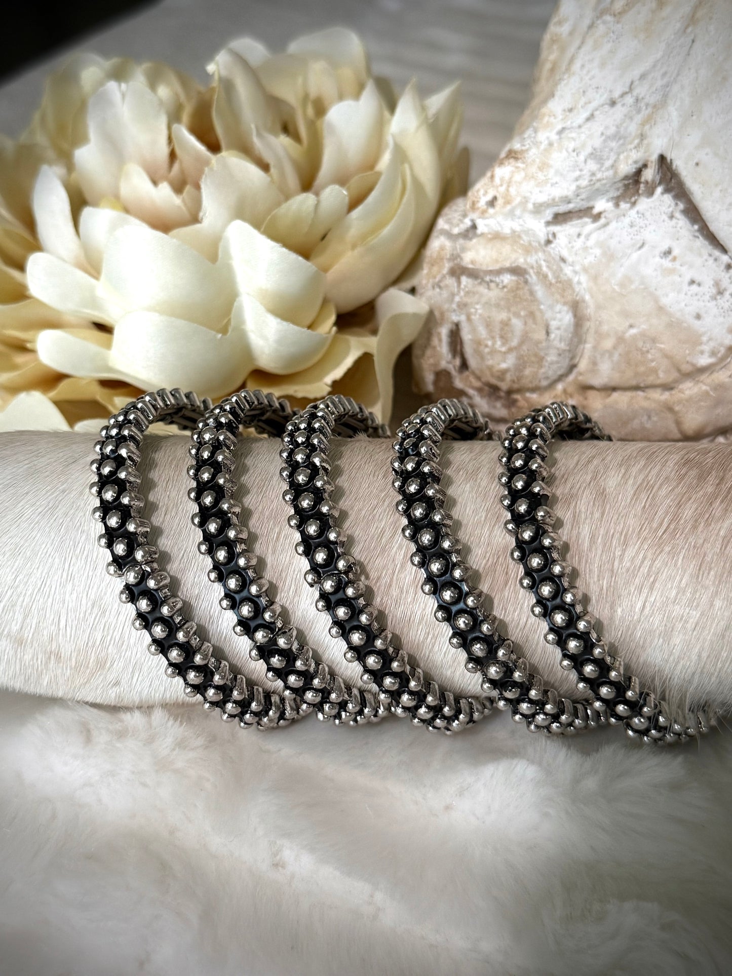 Antiqued Stretch Fashion Bracelets