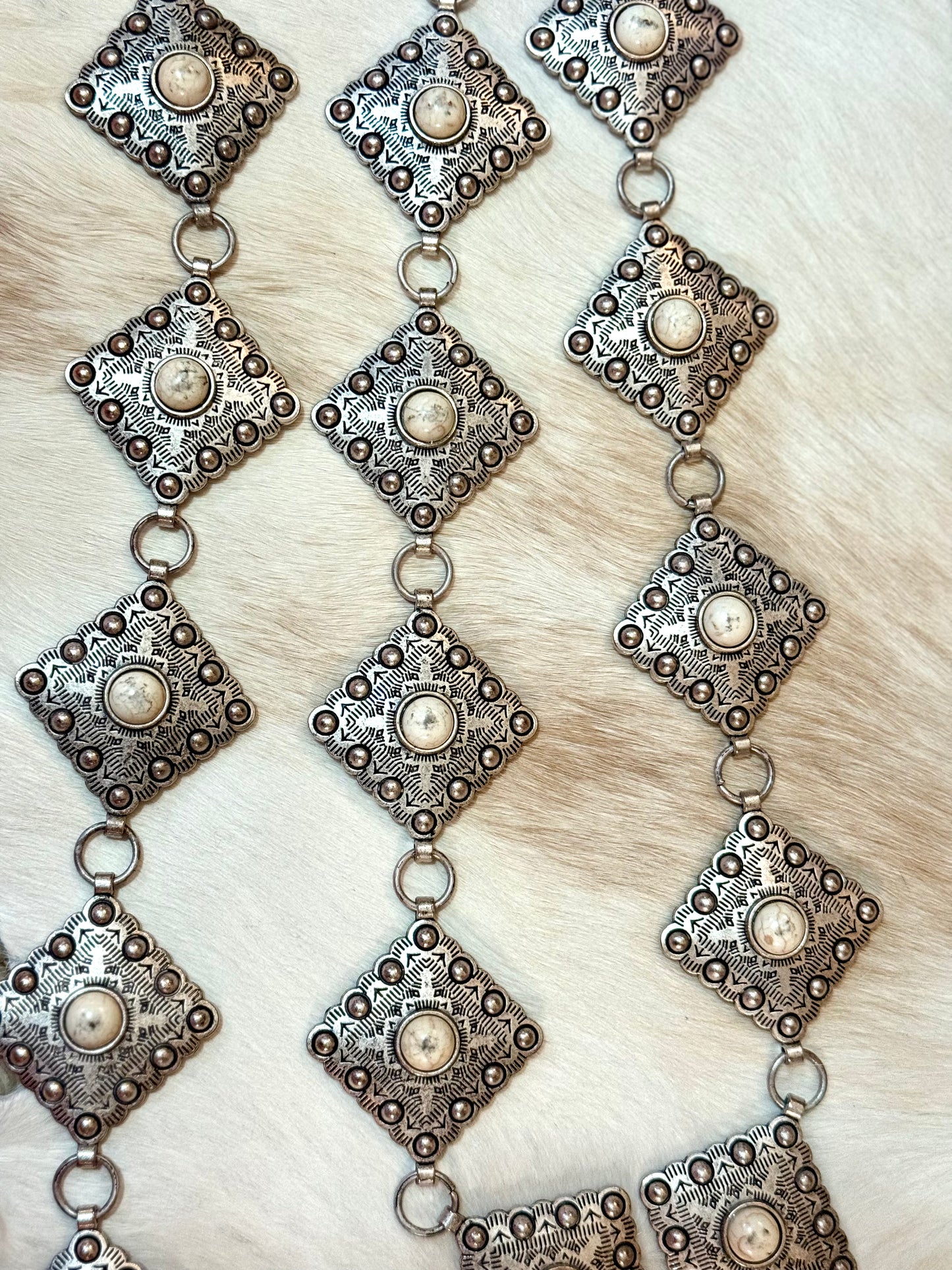 Diamond Shape Concho Belt w/ Turquoise Center