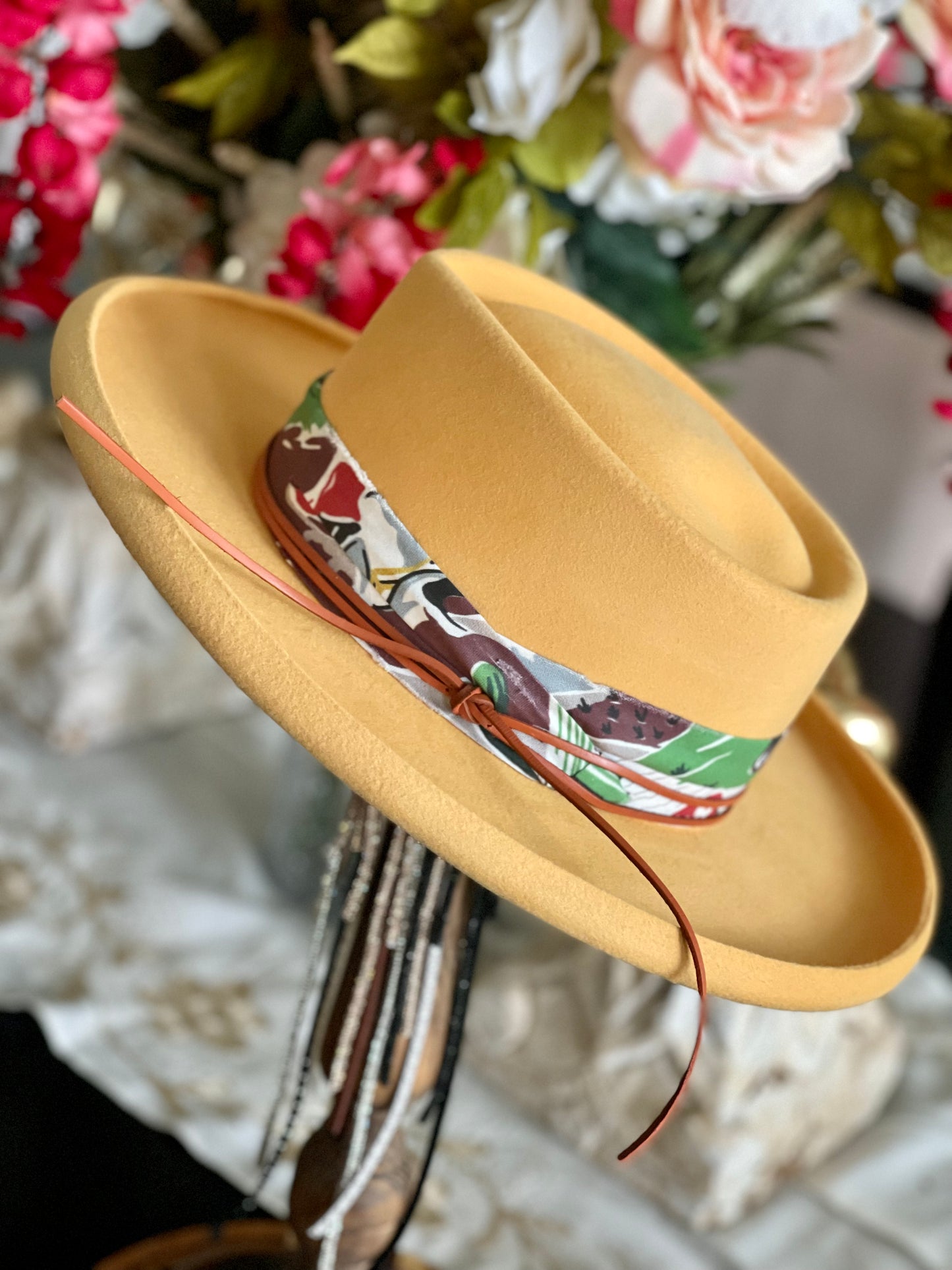 Western Fashion Hat - The Arrow