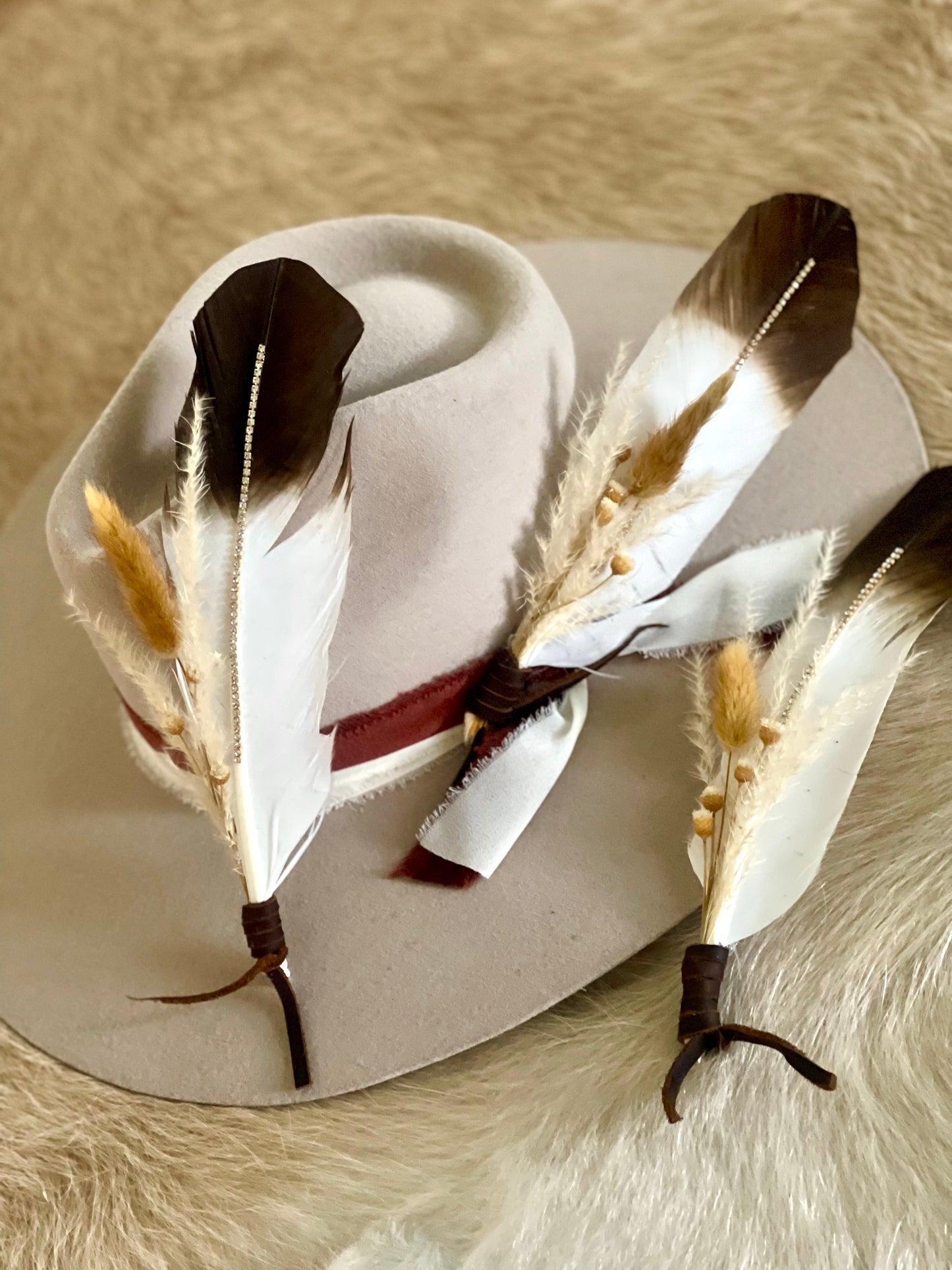 Hat Feather Clip - White & Tan Wing w/Rhinestones